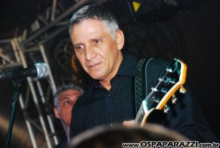 Noite de celebridades e surpresas no Anexo em São José dos Campos