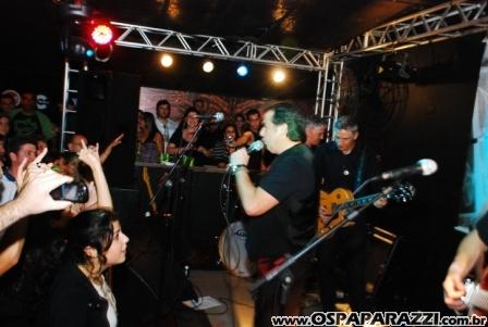 Noite de celebridades e surpresas no Anexo em São José dos Campos