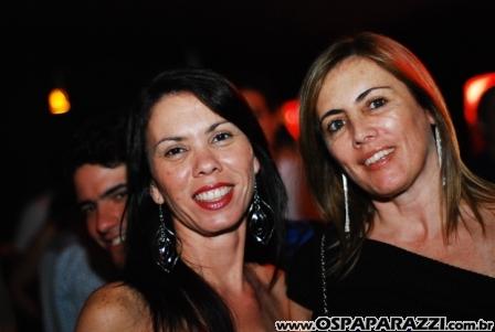 Noite de celebridades e surpresas no Anexo em São José dos Campos