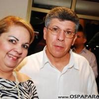 Ex-BBB Fernanda Cardoso participa de coquetel em São José