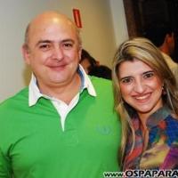 Ex-BBB Fernanda Cardoso participa de coquetel em São José