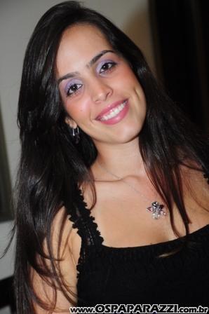 Silvia Máximo comemora idade nova em São José dos Campos