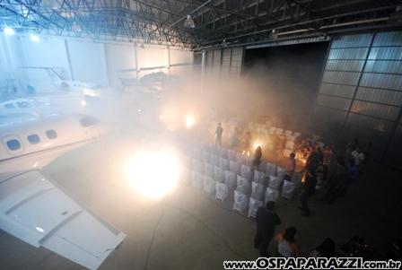 Desfile de moda no Aeroclube de São José dos Campos