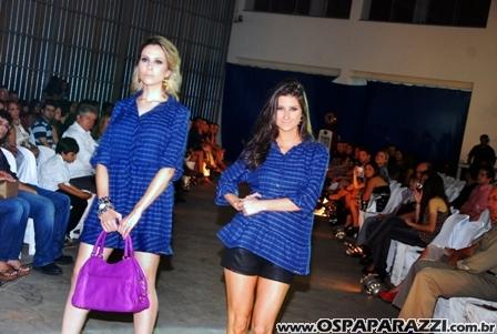 Desfile de moda no Aeroclube de São José dos Campos