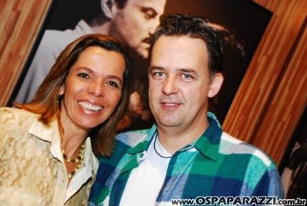 Shopping comemora aniversário com espetáculo