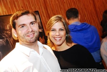 Shopping comemora aniversário com espetáculo