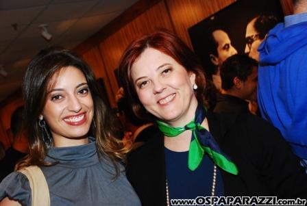 Shopping comemora aniversário com espetáculo