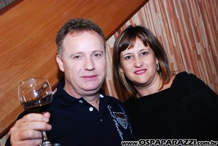 Shopping comemora aniversário com espetáculo