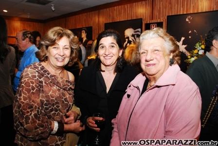 Shopping comemora aniversário com espetáculo