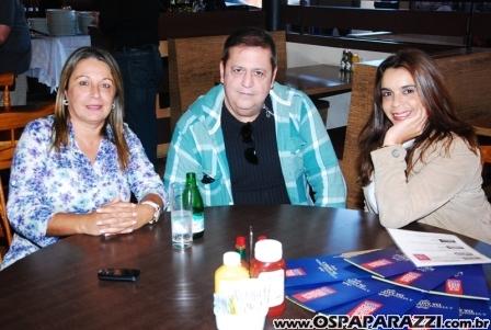 Restaurante de Vinicius Valverde tem feijoada beneficente