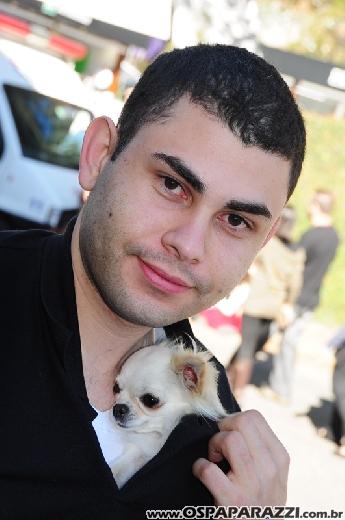 Passeio de cães agita Campos do Jordão