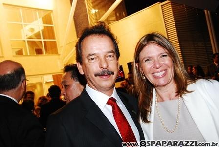 Autoridades inauguram Seconci em São José dos Campos
