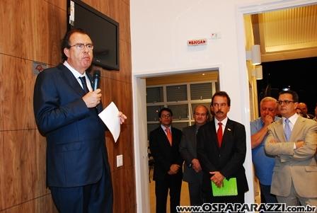 Autoridades inauguram Seconci em São José dos Campos