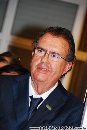 Autoridades inauguram Seconci em São José dos Campos