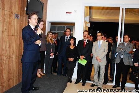 Autoridades inauguram Seconci em São José dos Campos
