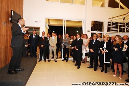 Autoridades inauguram Seconci em São José dos Campos