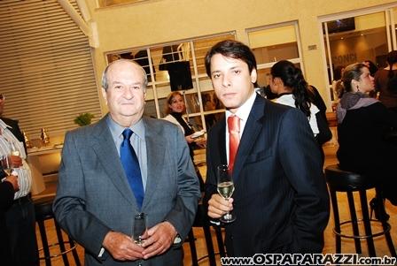 Autoridades inauguram Seconci em São José dos Campos