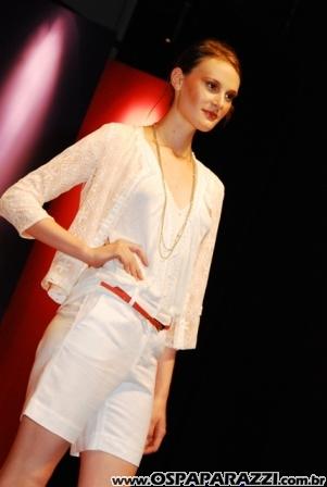 Atores, moda, dança e música no Colinas Fashion Show