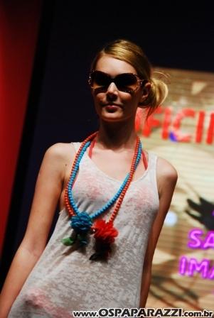 Atores, moda, dança e música no Colinas Fashion Show