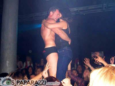 Quartas Intenções - Only for Girls / Deep Live Music - 25/05/2005 / Mogi das Cruzes - SP