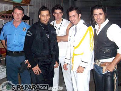 Quartas Intenções - Only for Girls / Deep Live Music - 25/05/2005 / Mogi das Cruzes - SP