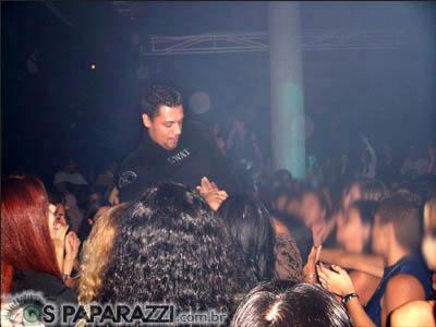 Quartas Intenções - Only for Girls / Deep Live Music - 25/05/2005 / Mogi das Cruzes - SP