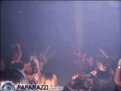 Quartas Intenções - Only for Girls / Deep Live Music - 25/05/2005 / Mogi das Cruzes - SP