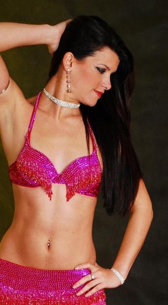Lindas bailarinas esperam por você nesta quarta-feira em São José