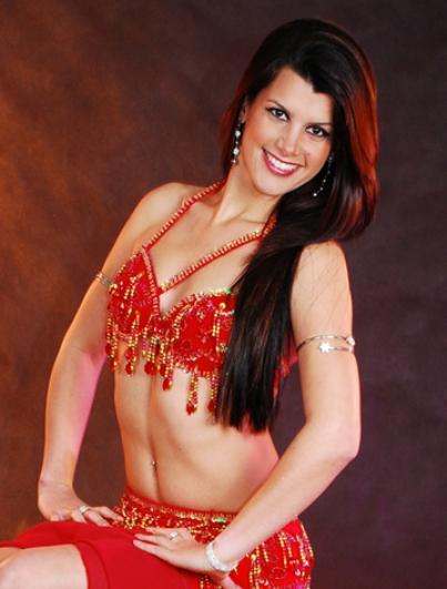 Lindas bailarinas esperam por você nesta quarta-feira em São José