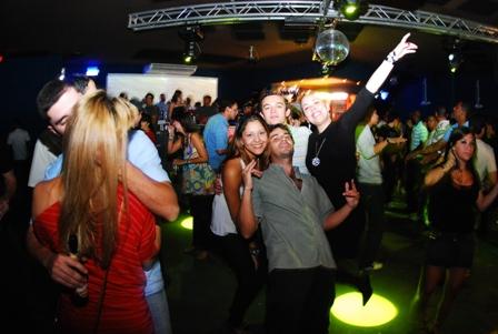Veja as fotos da galera que frequenta a Camaleão em Jacareí