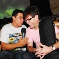Roger do Ultraje a Rigor canta na Thai Live and Band