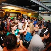 Sertanejo de Elite sacode o Bar da Vila em Jacareí