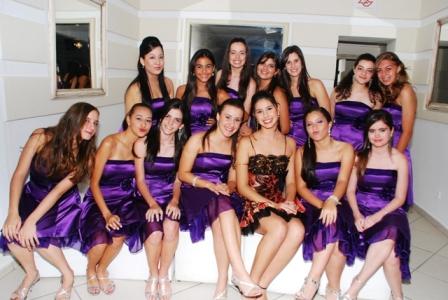 Rafaela Delgado é presenteada pelos Pais com linda Festa de 15 anos