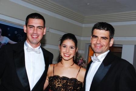Rafaela Delgado é presenteada pelos Pais com linda Festa de 15 anos