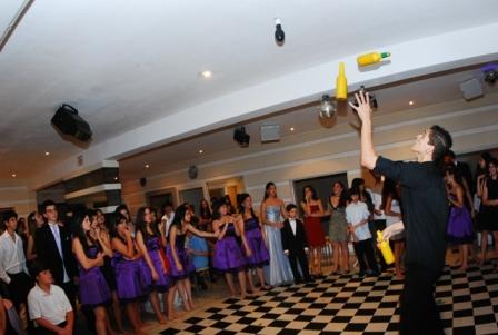 Rafaela Delgado é presenteada pelos Pais com linda Festa de 15 anos