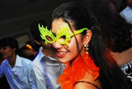 Rafaela Delgado é presenteada pelos Pais com linda Festa de 15 anos
