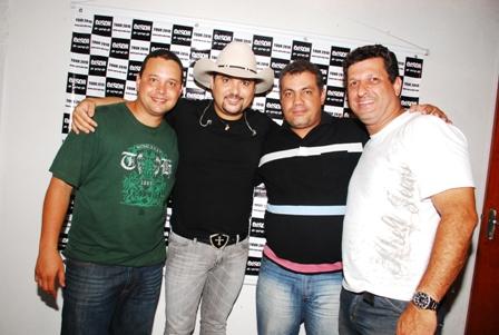 Estância Sertaneja inicia 2010 com Edson