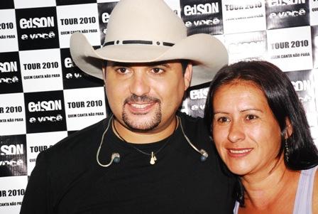 Estância Sertaneja inicia 2010 com Edson