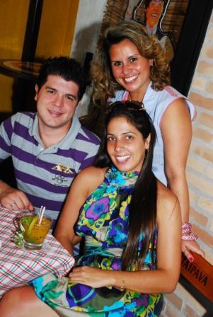Colunista Social faz Festa de Aniversário em O Funil