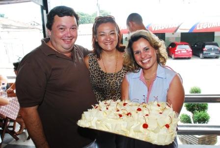 Colunista Social faz Festa de Aniversário em O Funil
