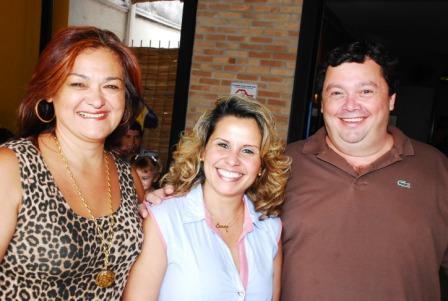 Colunista Social faz Festa de Aniversário em O Funil