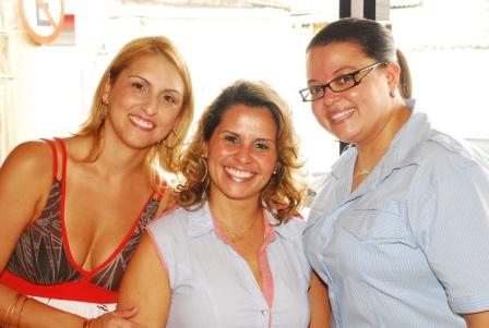 Colunista Social faz Festa de Aniversário em O Funil