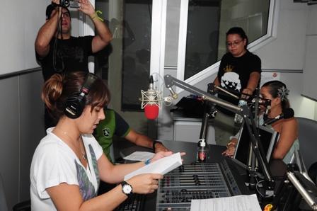 OsPaparazzi faz 5 anos e comemora na Stereo Vale