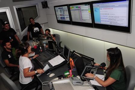 OsPaparazzi faz 5 anos e comemora na Stereo Vale