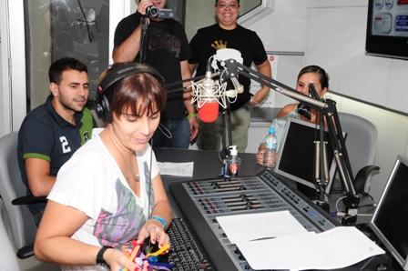 OsPaparazzi faz 5 anos e comemora na Stereo Vale