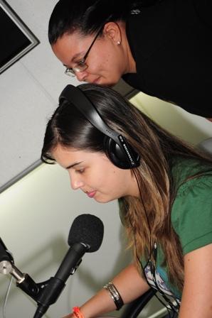 OsPaparazzi faz 5 anos e comemora na Stereo Vale