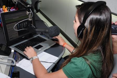 OsPaparazzi faz 5 anos e comemora na Stereo Vale