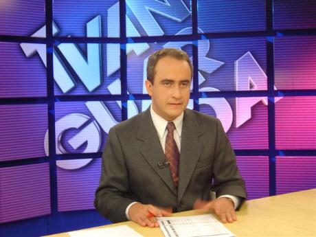 Carlos Abranches comanda jornal Vanguarda TV, na afiliada da Rede Globo