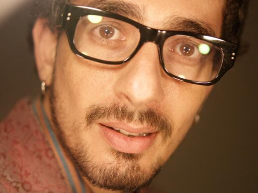 Apresentamos a biografia do apresentador do mágico Bipolar Show; ator do cinema nacional e das novelas da Globo. Oficializou casamento com Letícia Colin