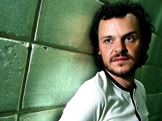 Matheus Nachtergaele é premiado no cinema e também no teatro